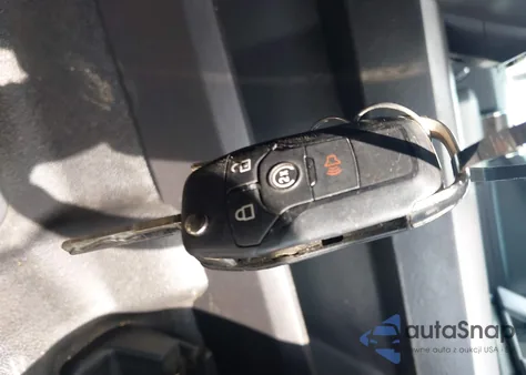 2017 Ford F-250 Lariat из США, поврежденный, VIN 1FT7W2BT0HEE75937